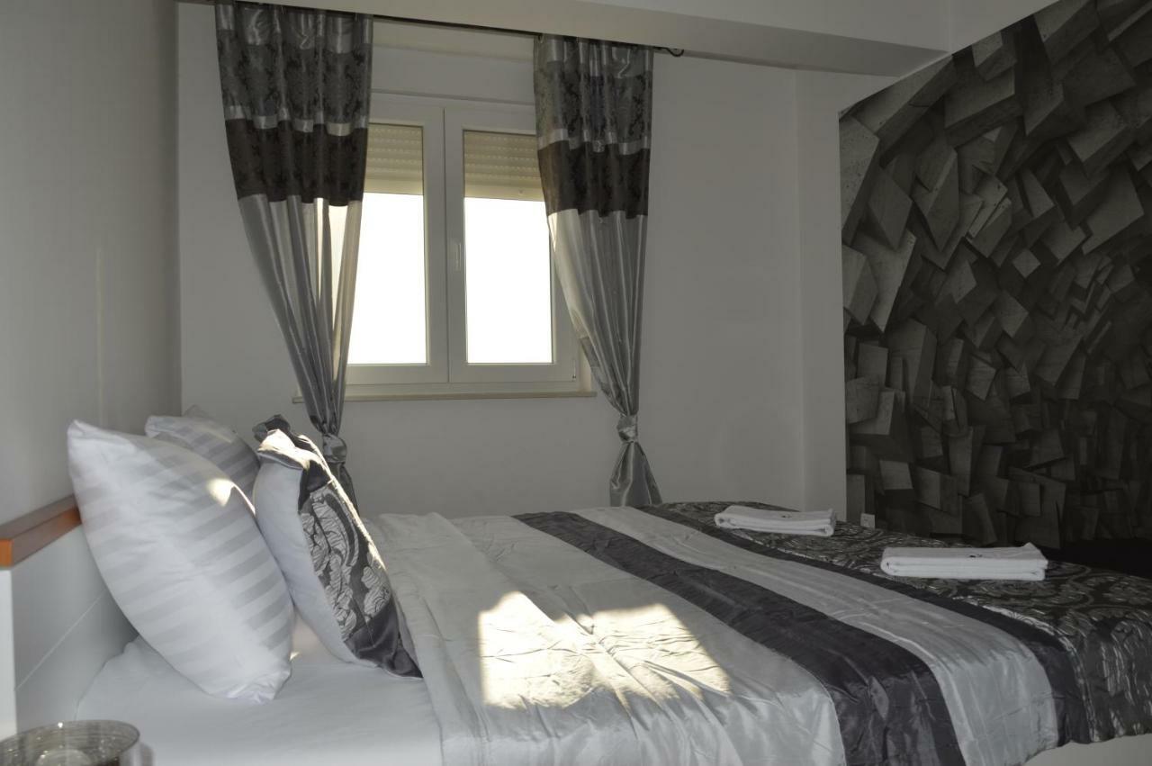 Apartament M & E Vodice Exterior photo