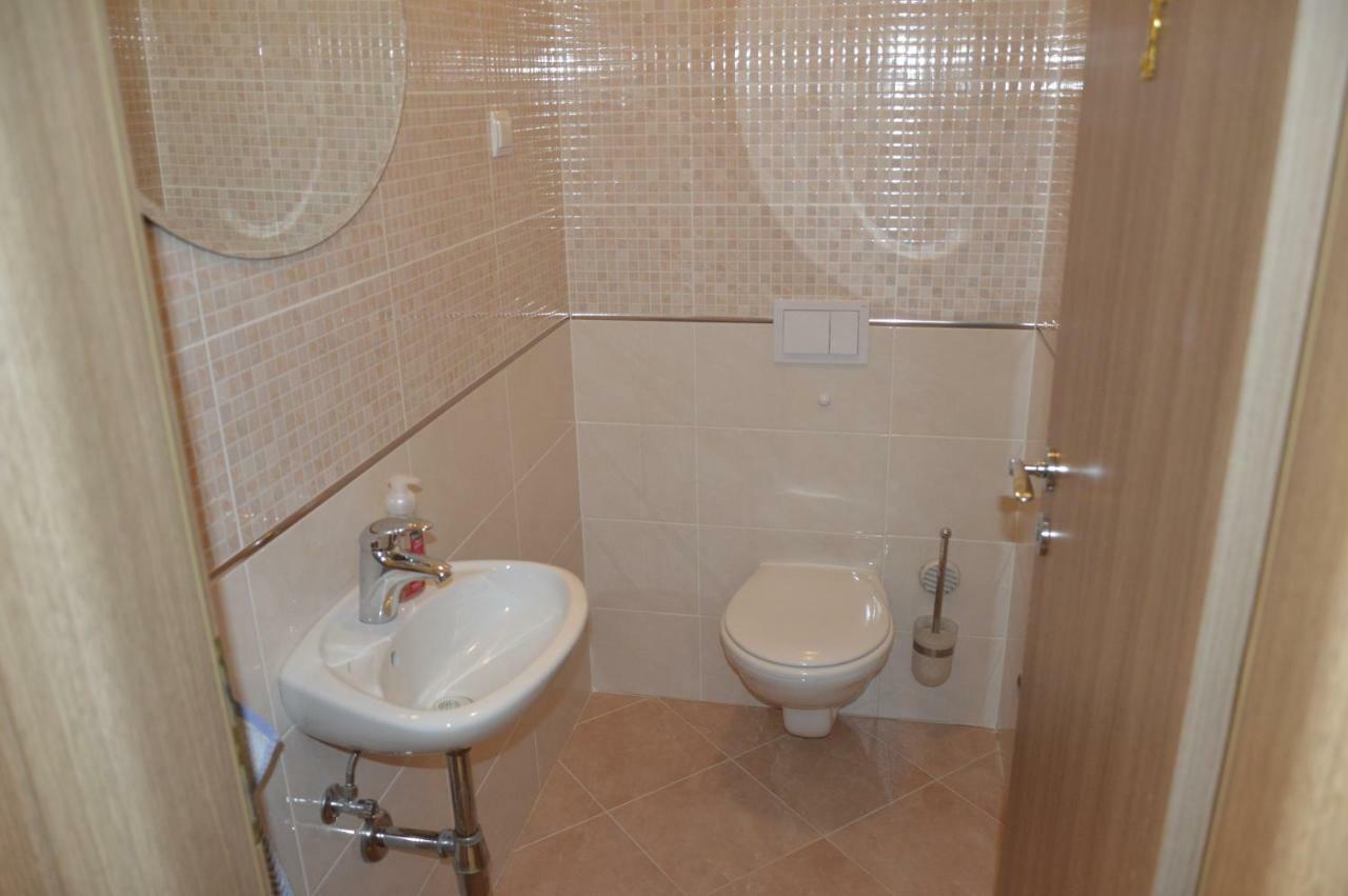 Apartament M & E Vodice Exterior photo